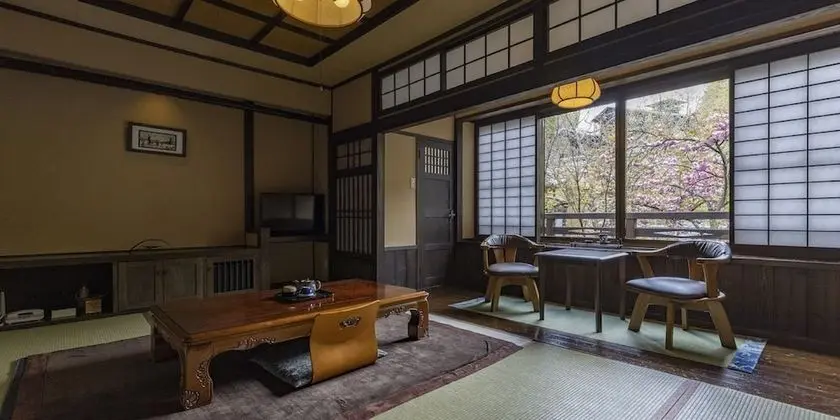 Traditional Oda (Standard Japanese Style)