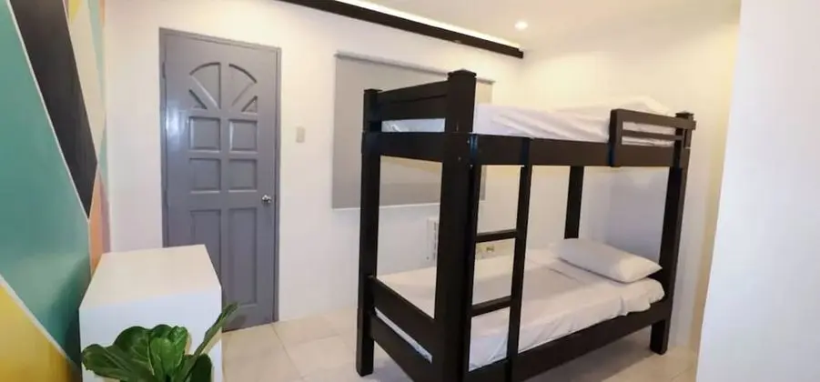 Ortak Ranzalı Oda, Karma Ranzalı Oda (4 beds)