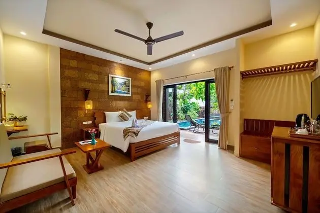 Deluxe Villa