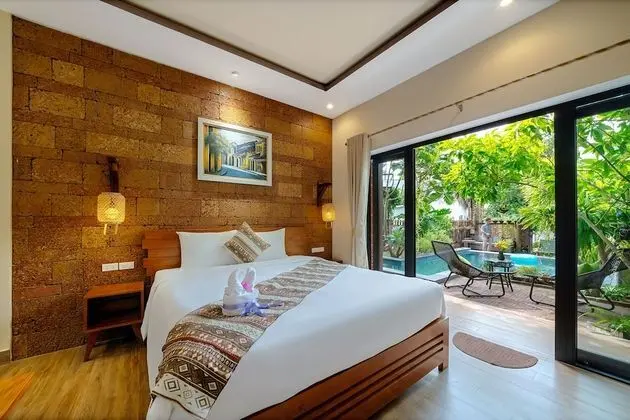 Deluxe Villa