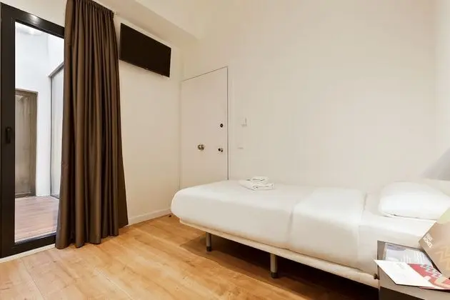 Tek Kişilik Oda, 1 Tek Kişilik Yatak, Veranda