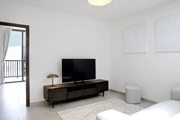 Ev (Olala Oasis 200)