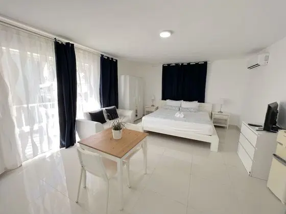 Deluxe Stüdyo Süit