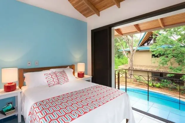 Premium Süit, Havuz Manzaralı