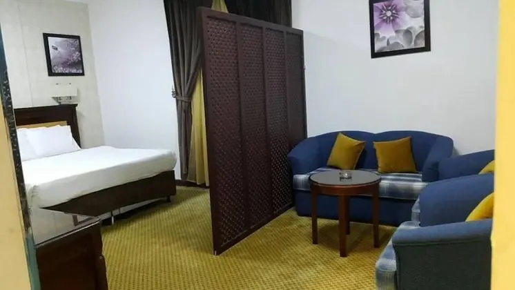Deluxe Oda, 1 En Büyük (King) Boy Yatak