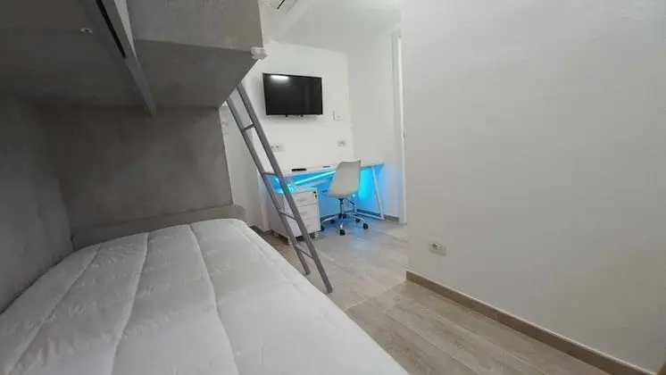 Exclusive Stüdyo Süit