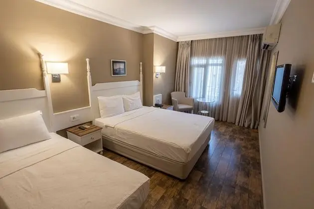 https://images.etstur.com/files/images/hotelImages/TR/50622/l/Olbios-Marina-Resort-Hotel-Oda-392214.jpg