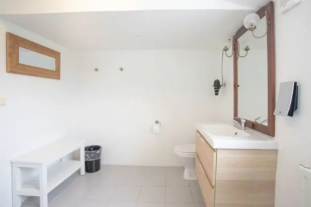 Economy İki Ayrı Yataklı Oda, Ortak Banyo