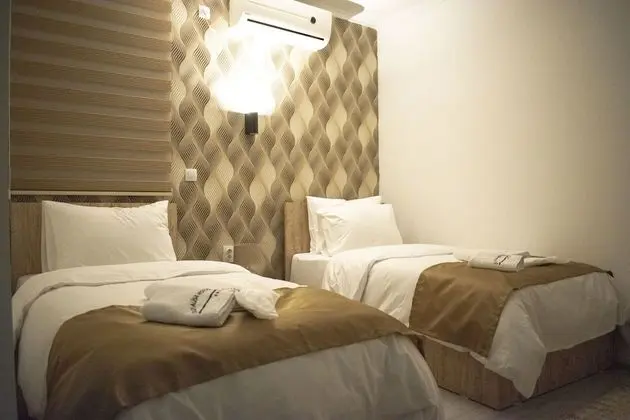 Standard Tek Büyük veya İki Ayrı Yataklı Oda