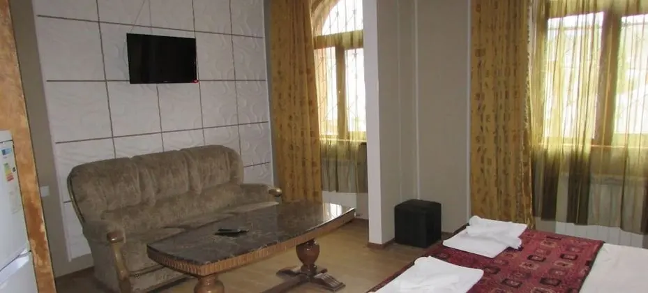 Standard Üç Kişilik Oda