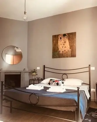 Superior Tek Büyük Yataklı Oda (2)