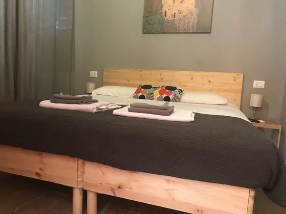 Superior Tek Büyük Yataklı Oda (2)