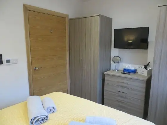Apart Daire, Banyolu/Duşlu