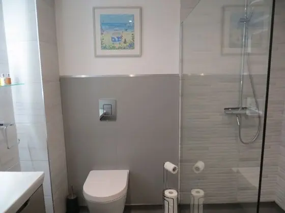 Apart Daire, Banyolu/Duşlu