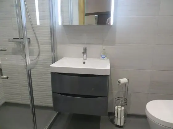 Apart Daire, Banyolu/Duşlu