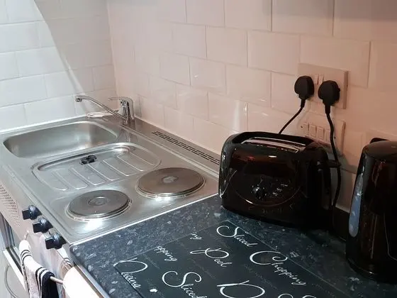 Comfort Tek Büyük veya İki Ayrı Yataklı Oda, Birden Çok Yatak, Küçük Mutfak