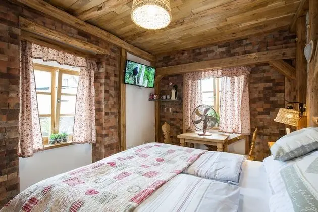 Comfort Tek Büyük Yataklı Oda