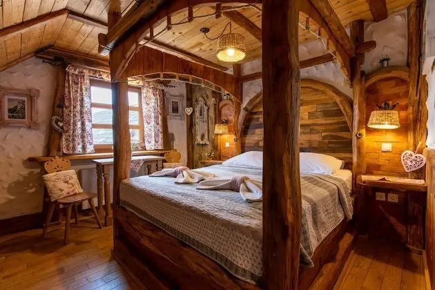 Comfort Tek Büyük Yataklı Oda