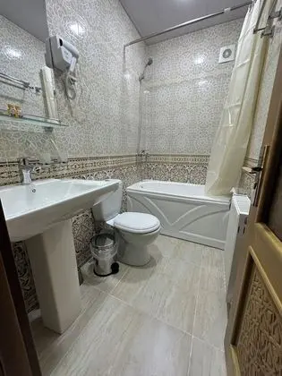 Design Tek Büyük veya İki Ayrı Yataklı Oda