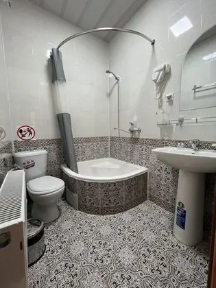 Design Tek Büyük veya İki Ayrı Yataklı Oda