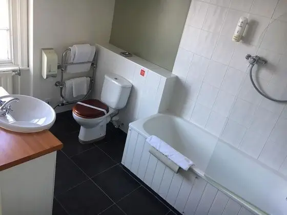 Superior Tek Büyük veya İki Ayrı Yataklı Oda, Özel Banyo