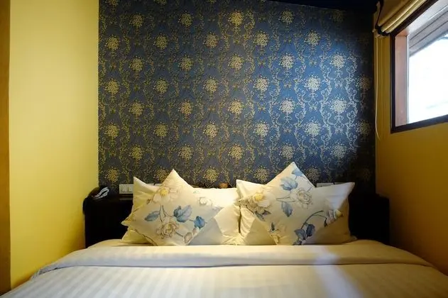 Premier Çatı Katı (Loft) (Double-storey room)