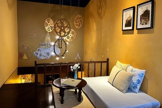 Premier Çatı Katı (Loft) (Double-storey room)