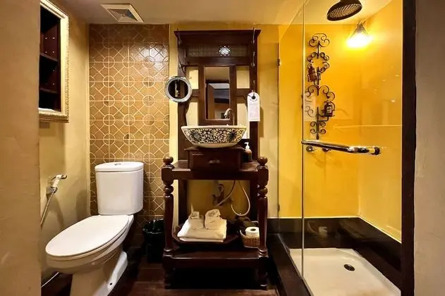 Premier Çatı Katı (Loft) (Double-storey room)