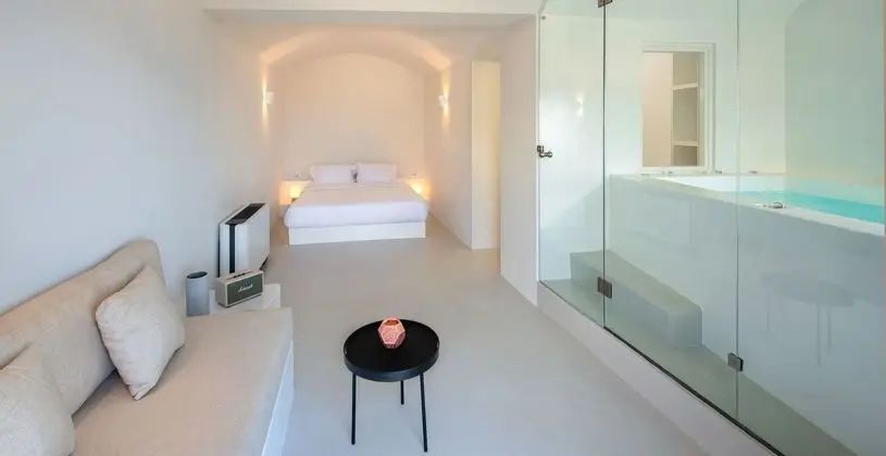 Junior Suit With Jacuzzi