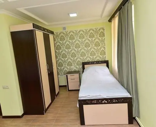 Ortak Ranzalı Oda, Sadece kadınlar için