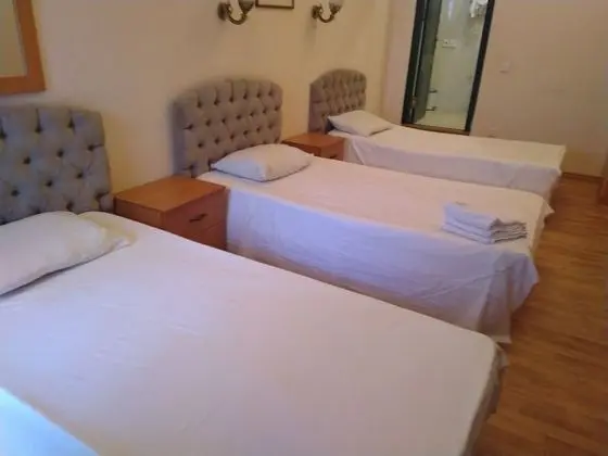 Standard Üç Kişilik Oda