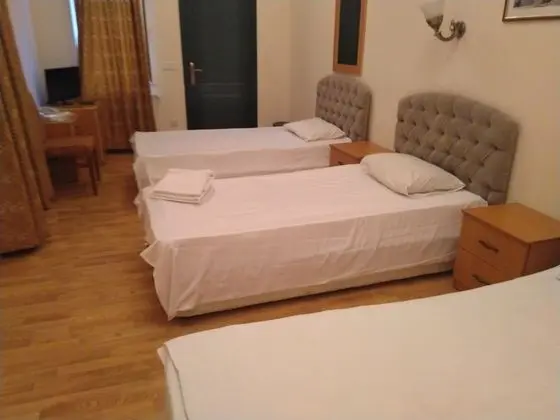 Standard Üç Kişilik Oda