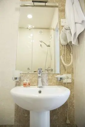 Standard Üç Kişilik Oda