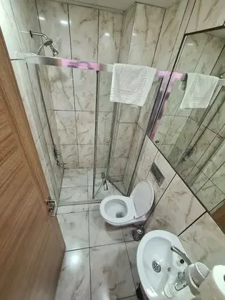 Classic Üç Kişilik Oda
