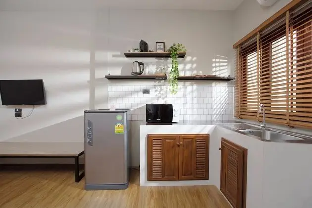 Deluxe Tek Büyük Yataklı Oda, 1 En Büyük (King) Boy Yatak, Küçük Mutfak, Bahçe Manzaralı