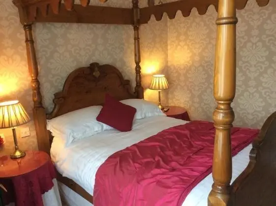 Superior Four Poster Double Room