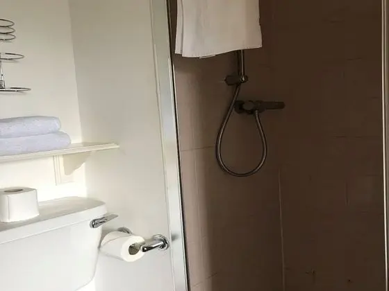 Standard Tek Büyük Yataklı Oda, Banyolu/Duşlu