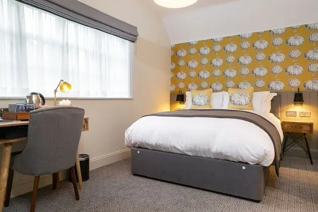 Double Room - Category 'Very Good'