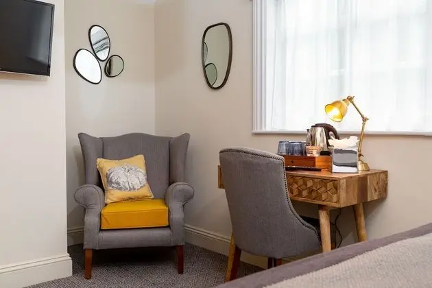 Double Room - Category 'Very Good'
