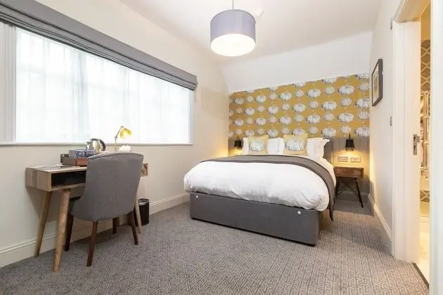 Double Room - Category 'Very Good'
