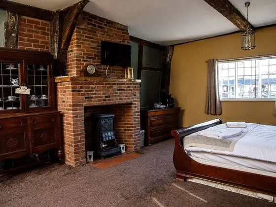 Tek Büyük Yataklı Oda, Banyolu/Duşlu