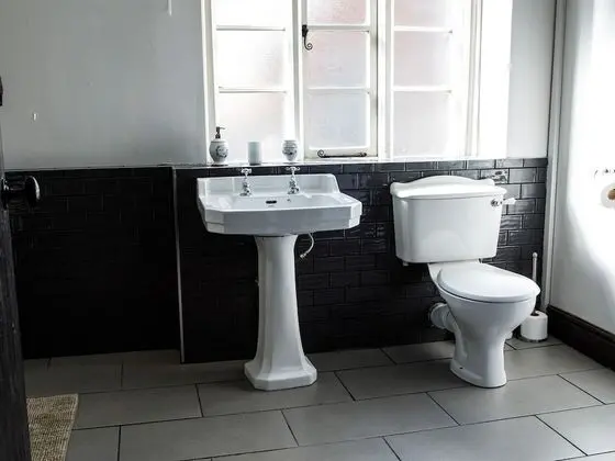 Tek Büyük Yataklı Oda, Banyolu/Duşlu