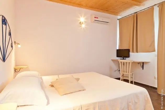 Economy Tek Büyük Yataklı Oda, Bahçe Manzaralı