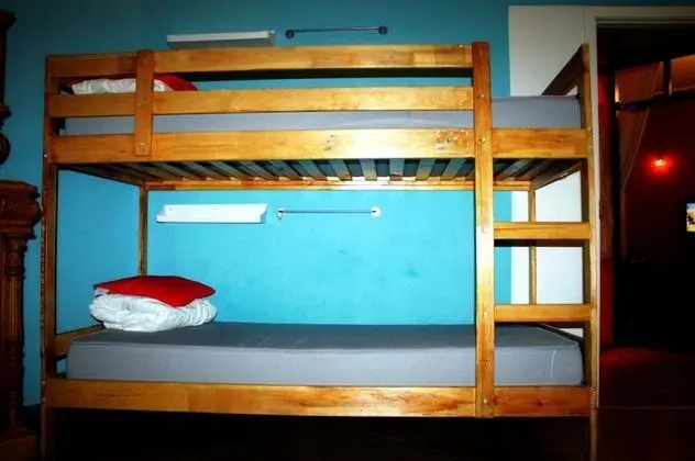 Economy Dört Kişilik Oda