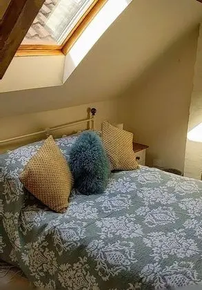 Tek Büyük Yataklı Oda (Burcott Room)