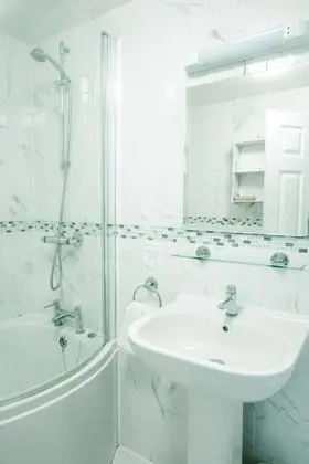 Executive Tek Büyük Yataklı Oda