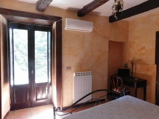 Standard Tek Büyük Yataklı Oda, 1 Büyük (Queen) Boy Yatak, Bahçe Manzaralı