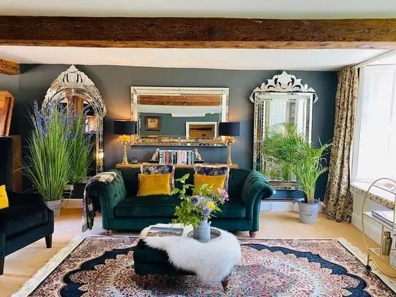 Deluxe Apart Daire, Sıcak Su Havuzu, Bahçe Manzaralı (The East Wing)