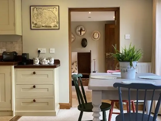 Deluxe Kır Evi, Özel Banyo, Bahçe Manzaralı (The Coach House)