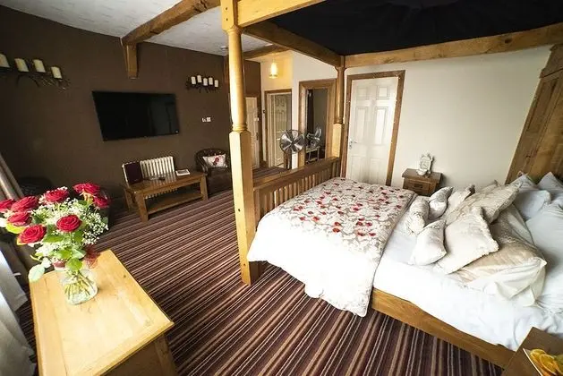 Deluxe Oda (with Jacuzzi Bath )